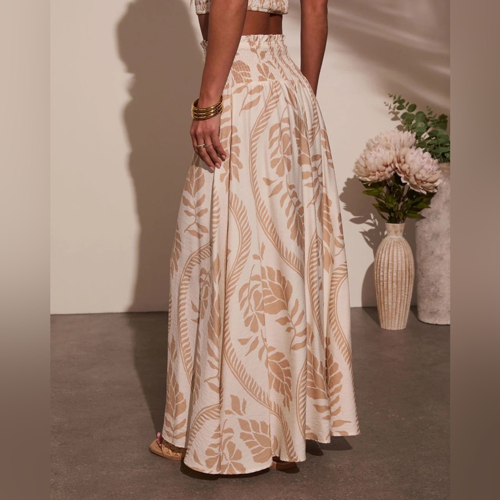 βοΈ VICI Collection Coastal Views Tropical Maxi Skirt Cream Beige Neutral Floral - Picture 5 of 15